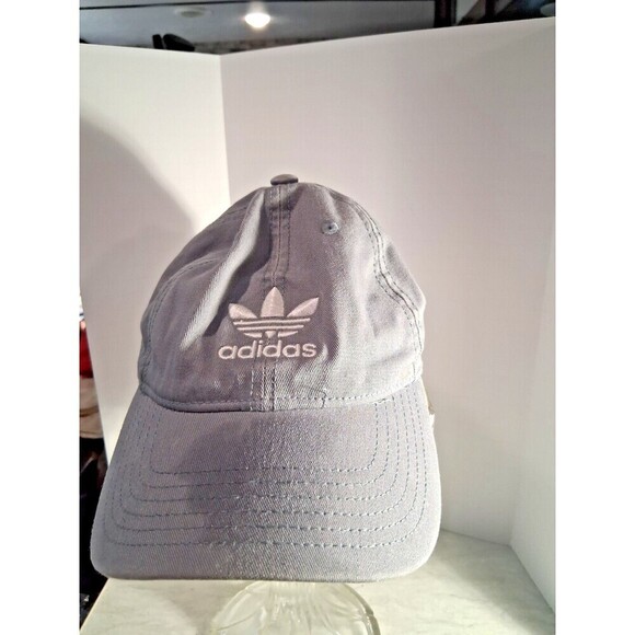 Adidas Gray Outdoor Ball Cap, 100% Cotton Made in 9-2019 & Adjustable. - Picture 1 of 4